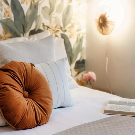 Jason & Jason - By My In Appartamento Côme