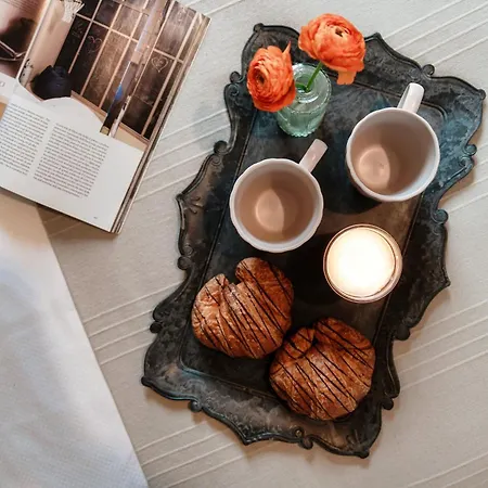 Jason & Jason - By My In 科莫